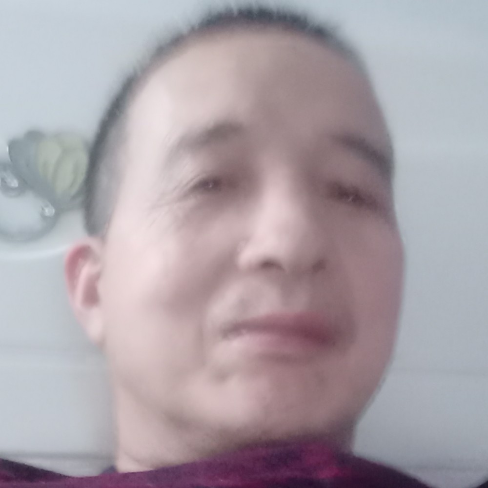 真淳拿紫菜的照片