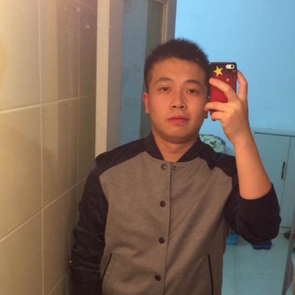 AdrianU的照片