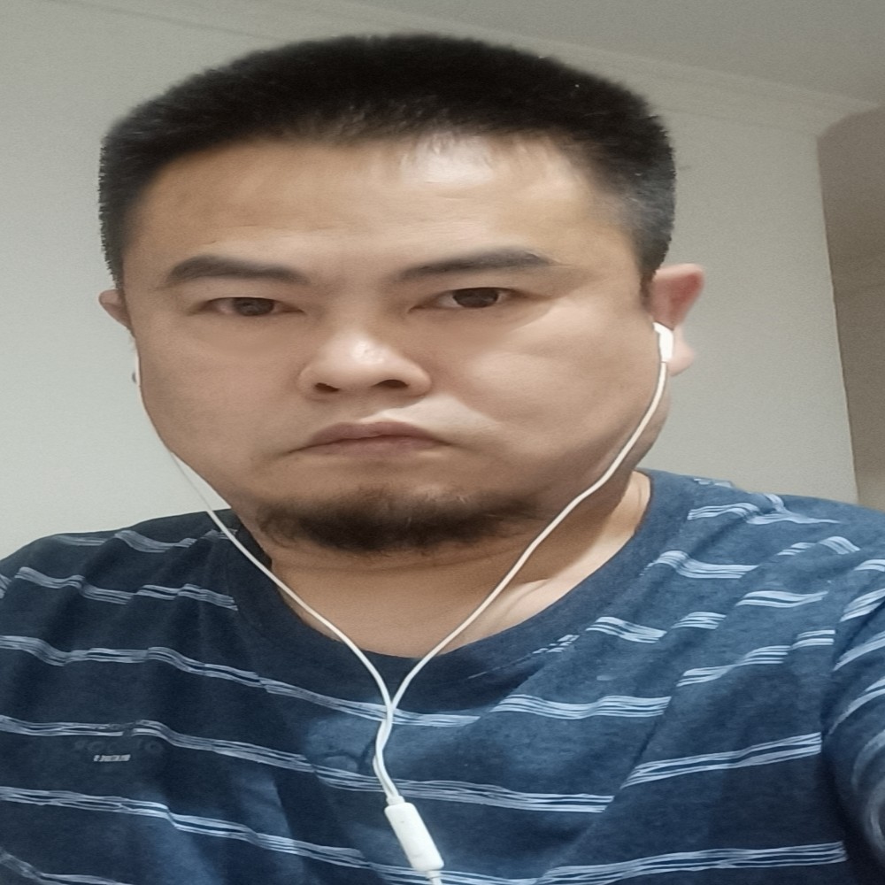 中亨李三的照片
