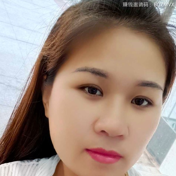 项链包容的照片