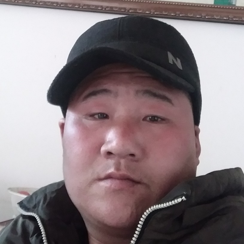 哈密瓜等待高挑的照片