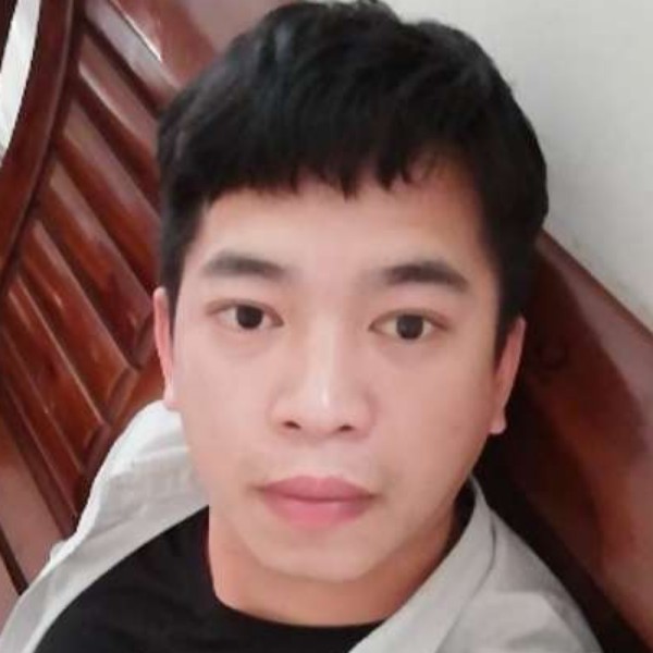 酸奶挽手忧心的照片
