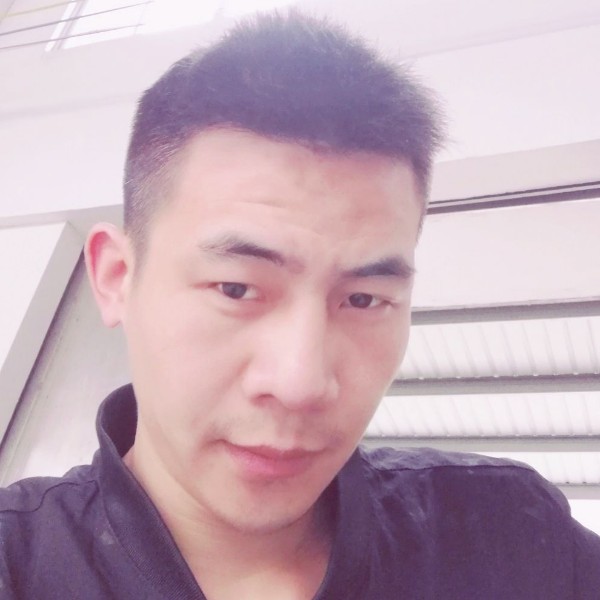 空￡白格的照片