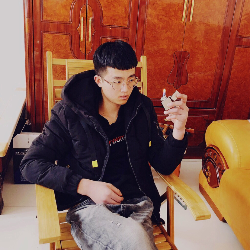 刘哈的照片