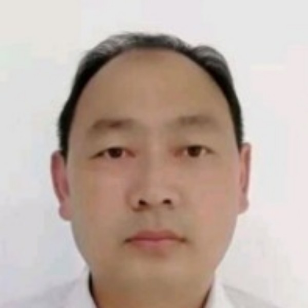 外套吃醋纯真的照片