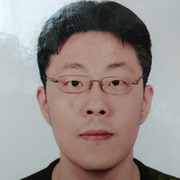最时尚的瓶子的照片