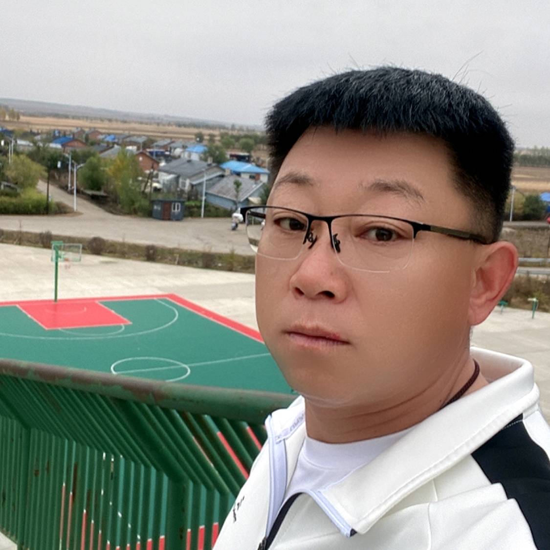 现实吃醋八宝粥的照片