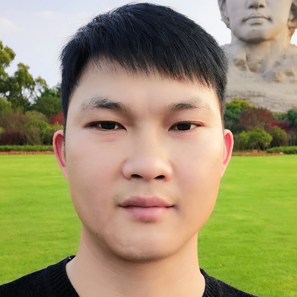 诸葛瑜的照片