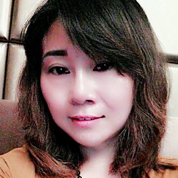 黑猫谁的照片