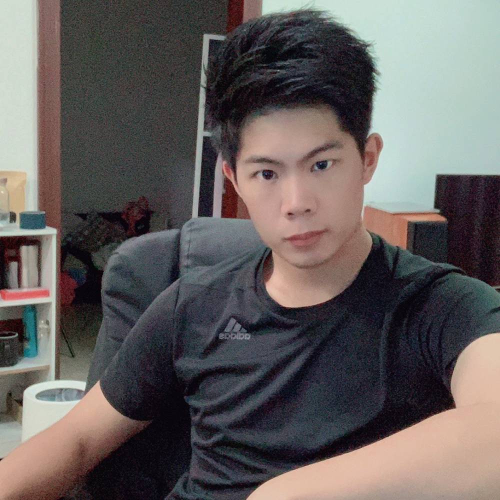 Demon_H的照片