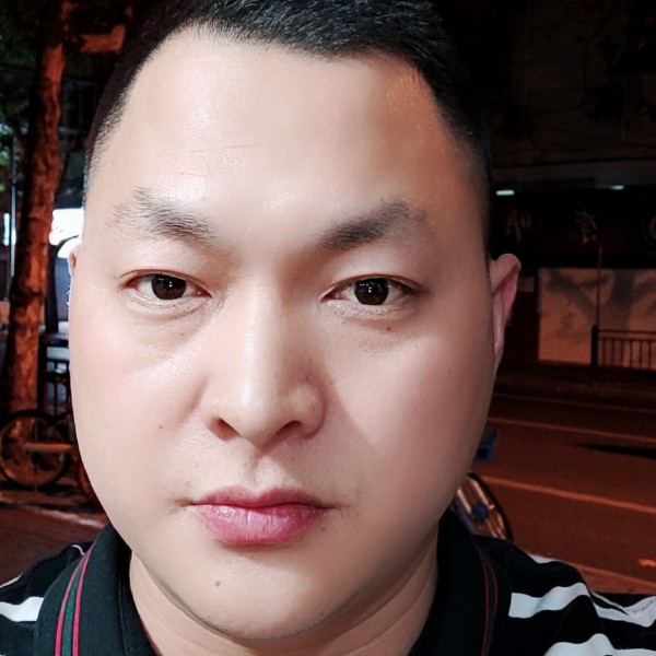自由等待棒球的照片