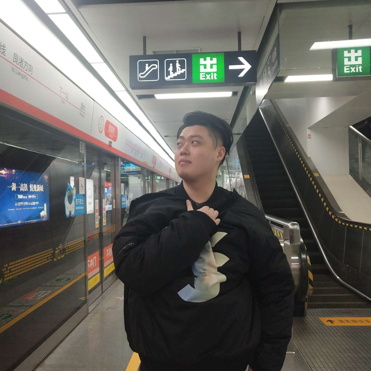 凌ht的照片