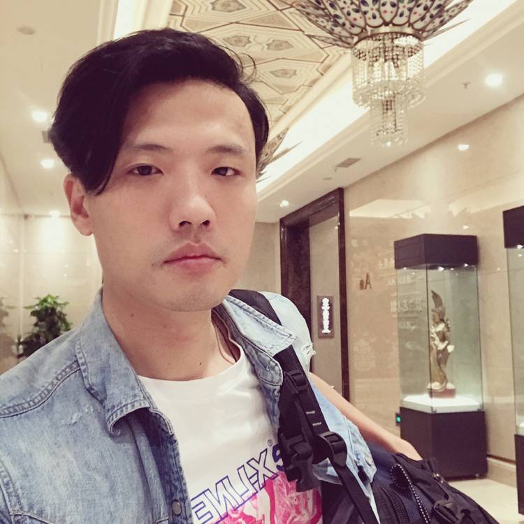 我在等風也等你的照片