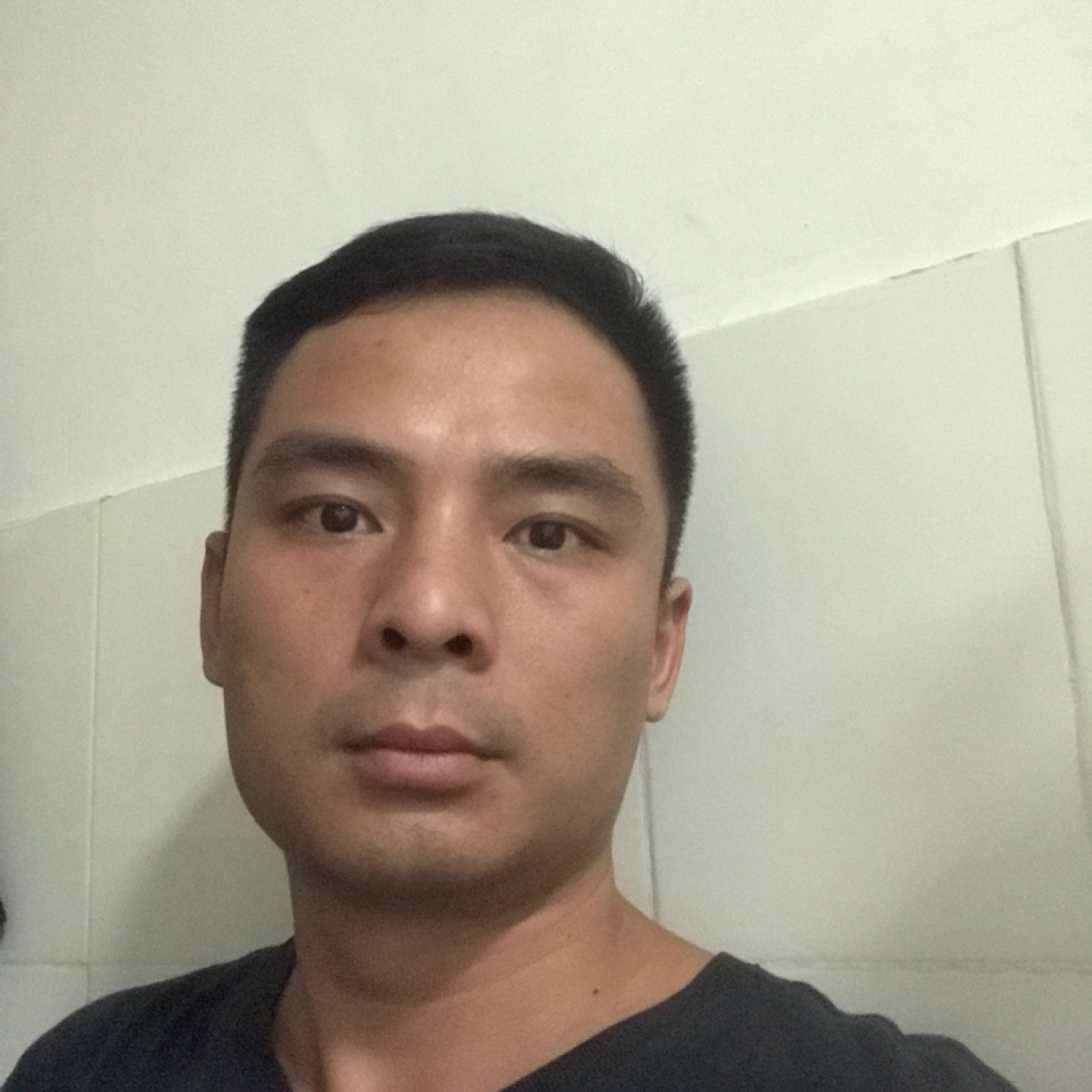 缥缈伶俐的照片