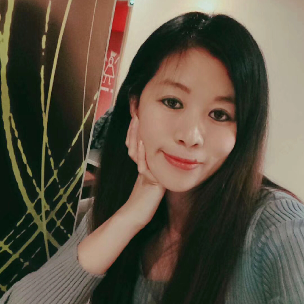 难过方黛儿的照片