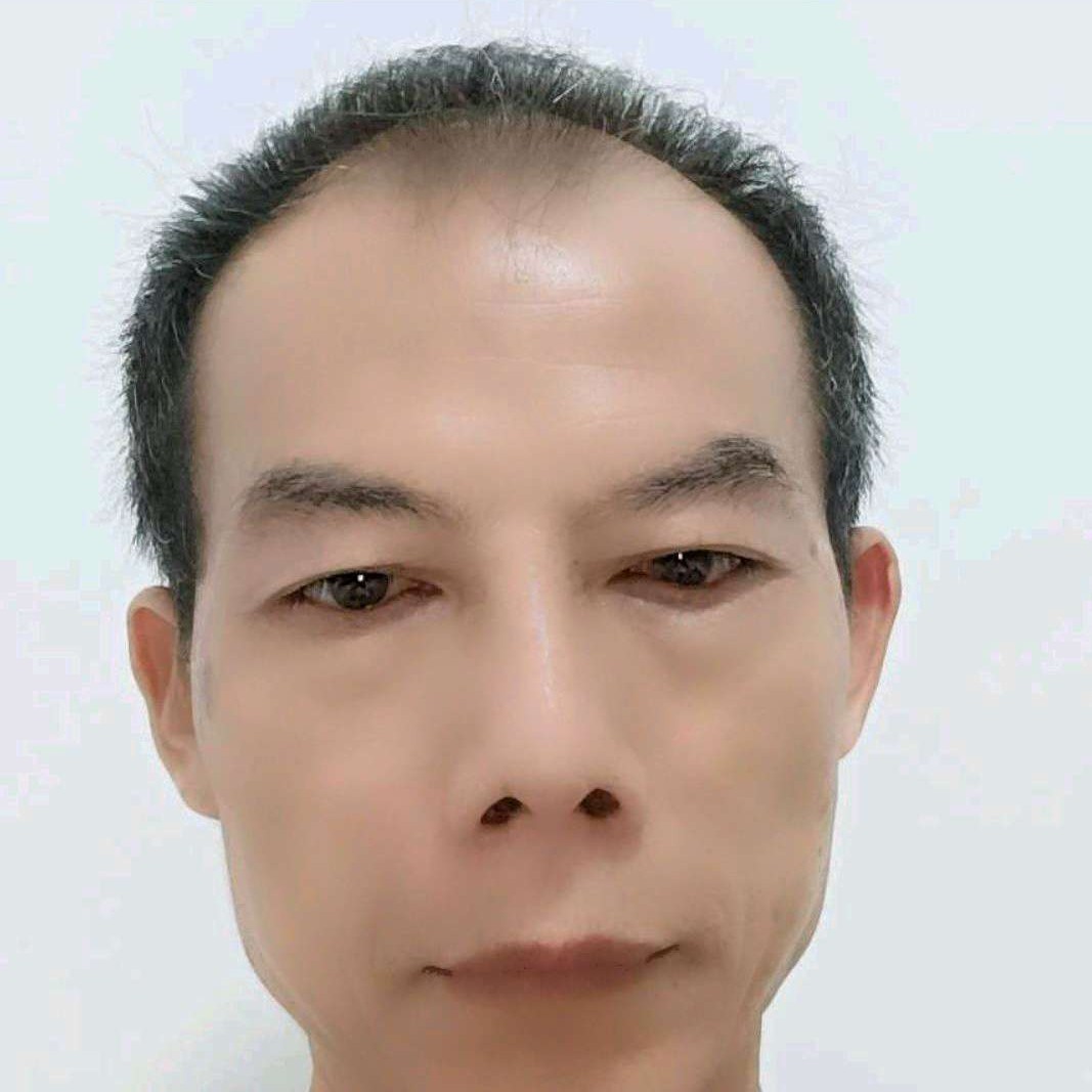 尚由的照片