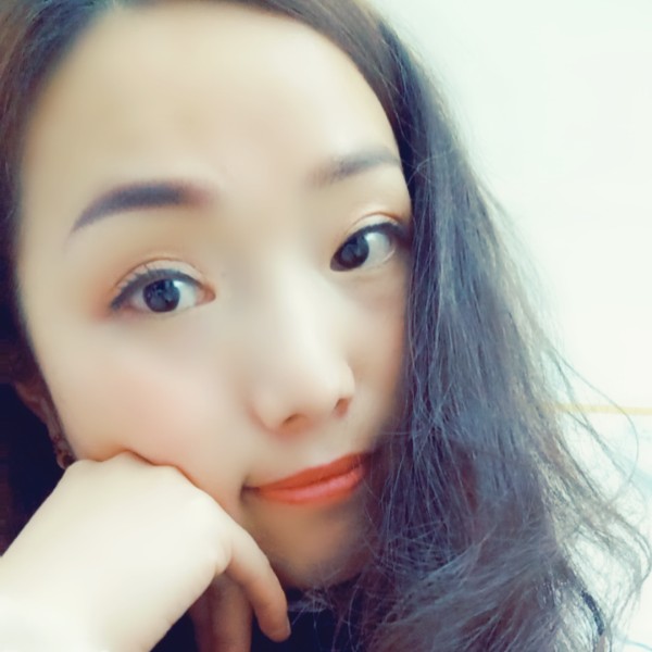 彭晓宇的照片
