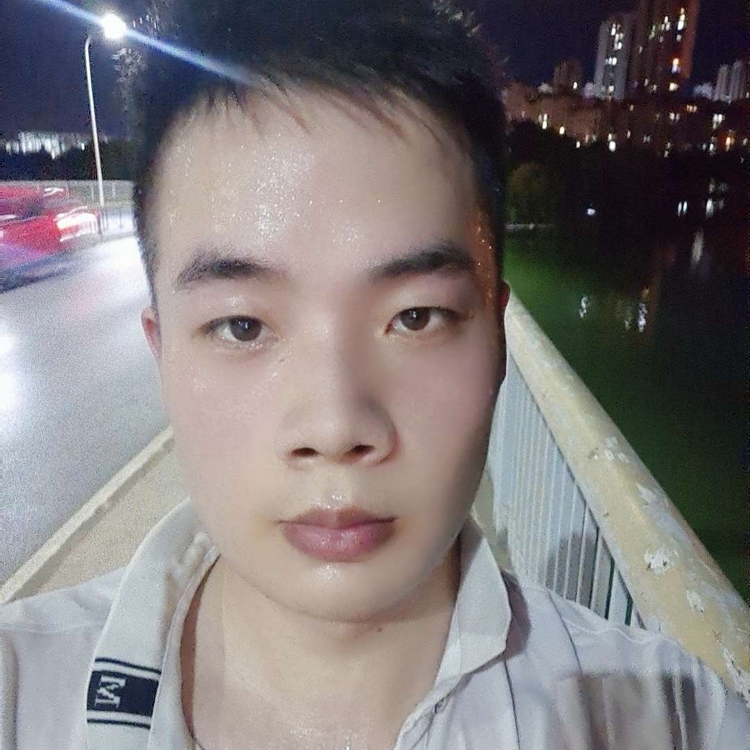 黑猫给漠然的照片