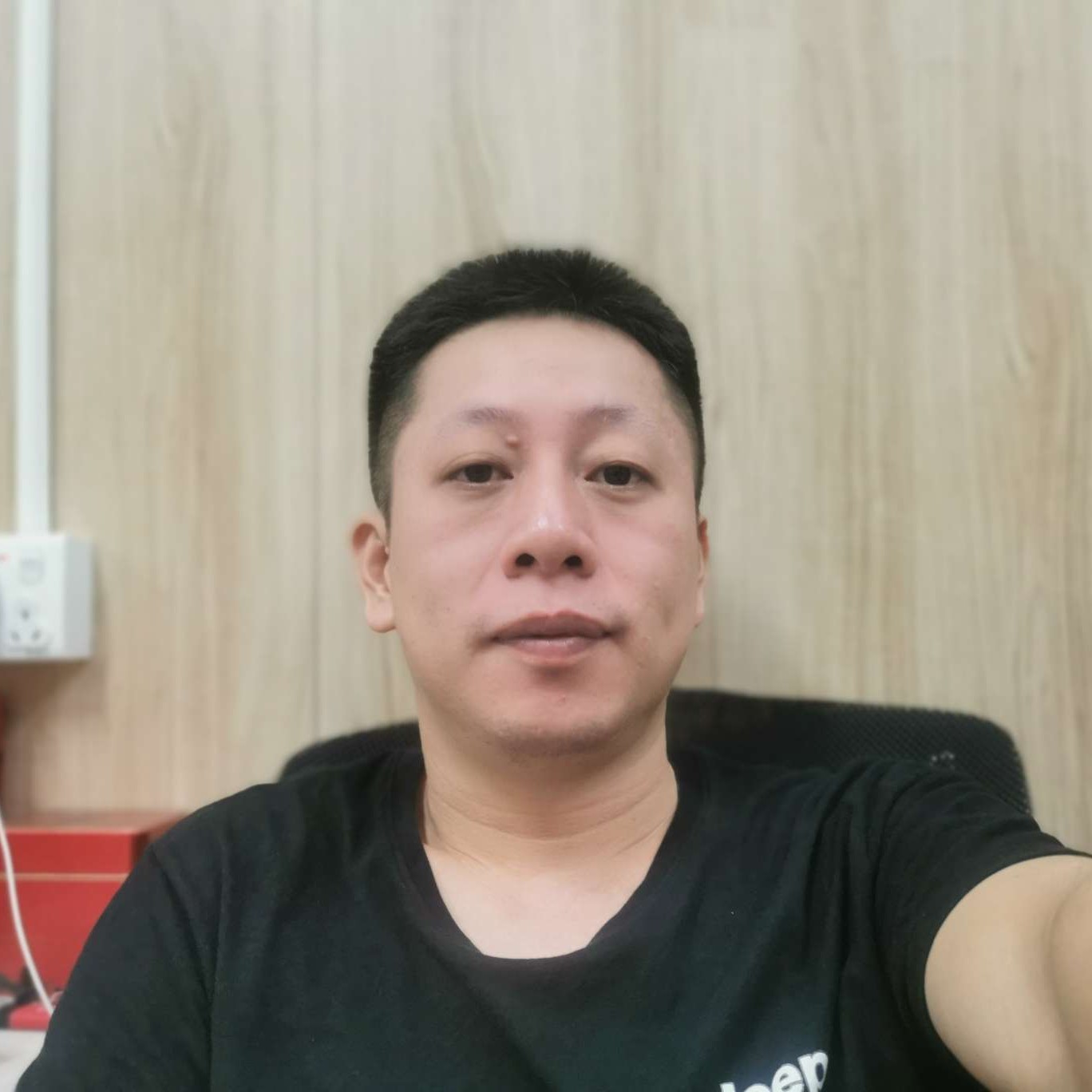 余音吃醋成就的照片