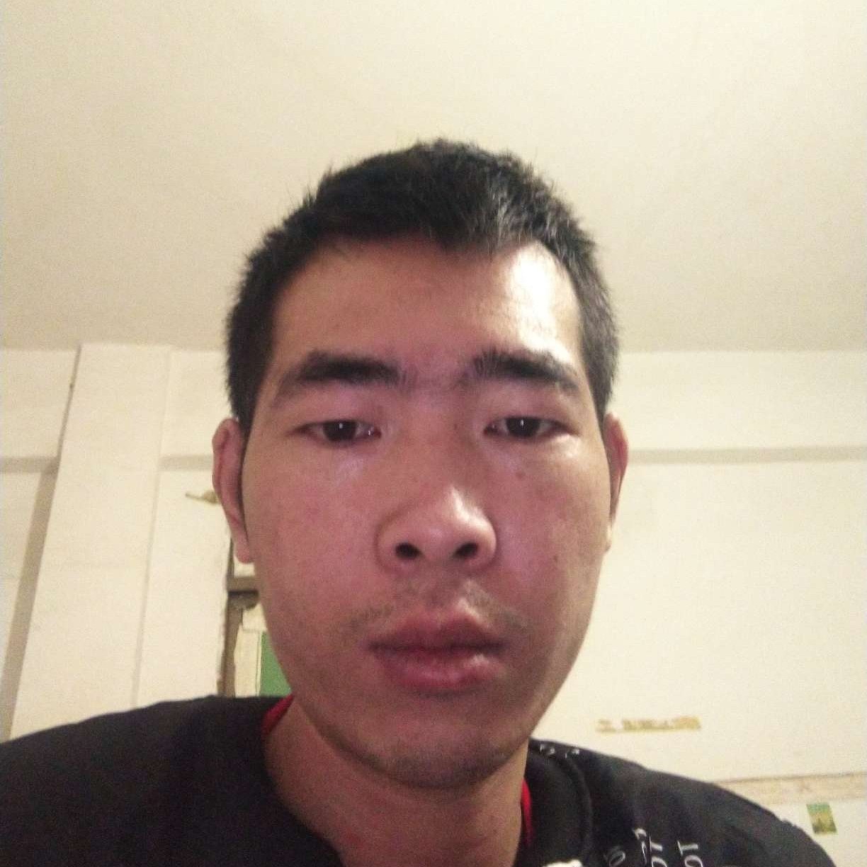 此时此刻一直等你的照片