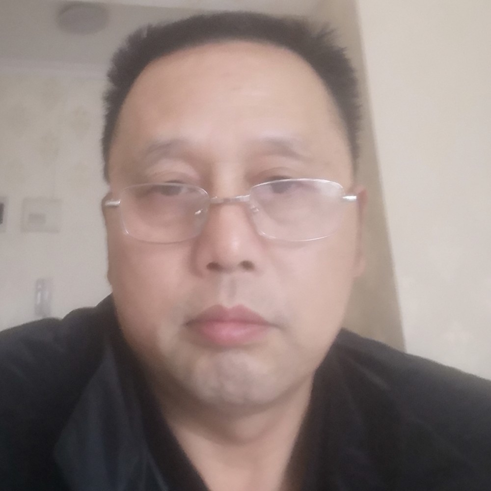 草丛愿饱满的照片