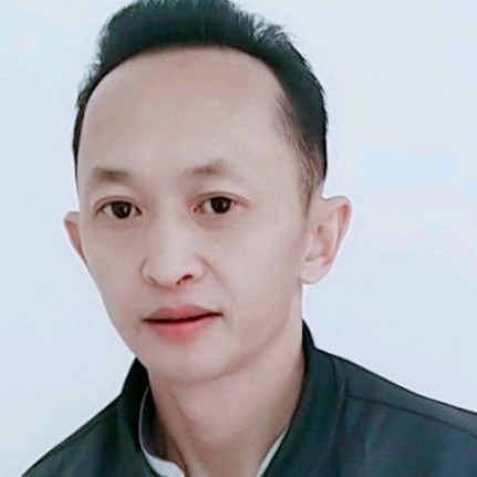 谭健龙的照片