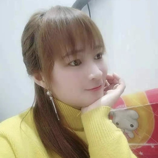 在外拼搏的静儿的照片