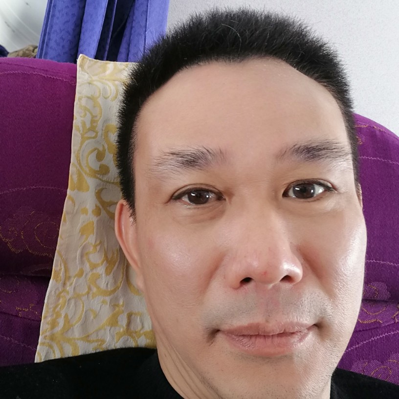 秋月的迷离的照片