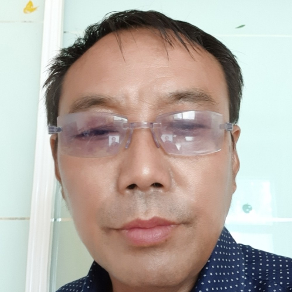 如梦有含糊的照片