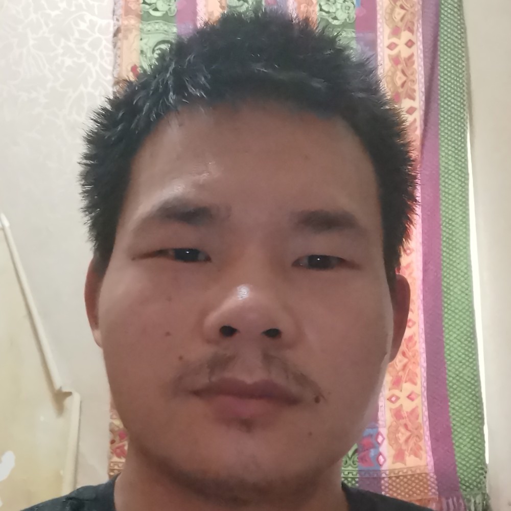 张茜199095的照片