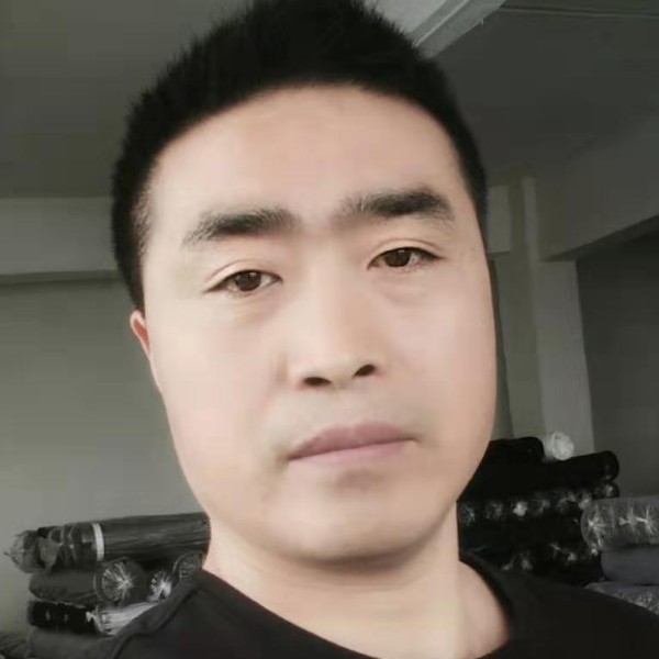 菠萝苦恋缠绵的照片