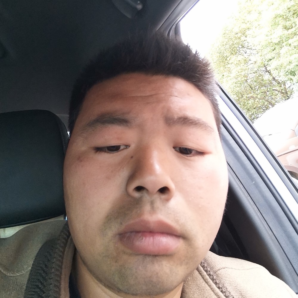 何丰海的照片