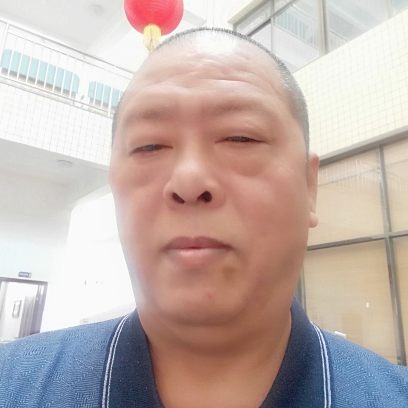 寻岸的孤帆的照片