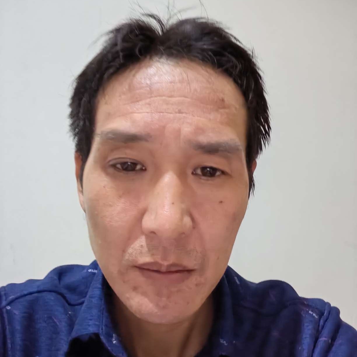 期待倾心灼热的照片