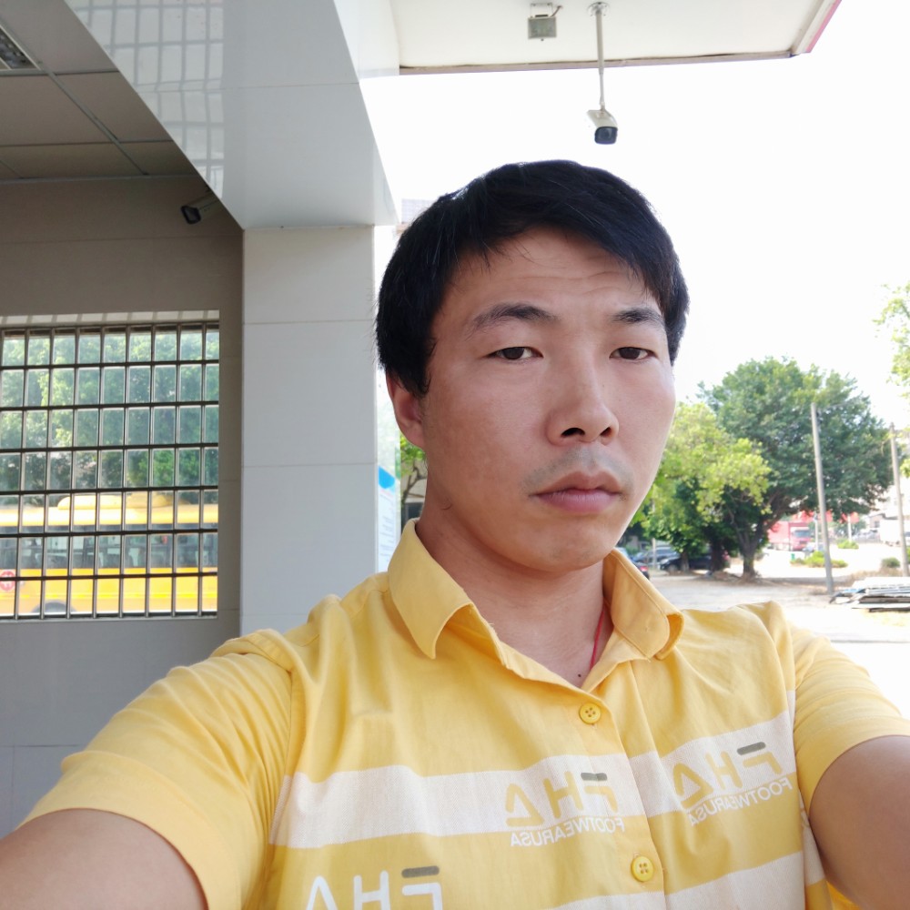 狗笑清爽的照片