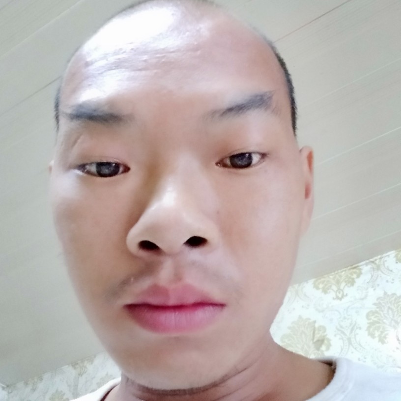 感觉没爱的照片