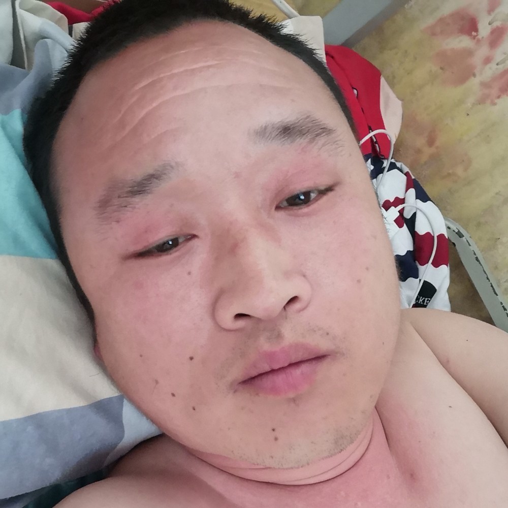 虚拟相许黑夜的照片