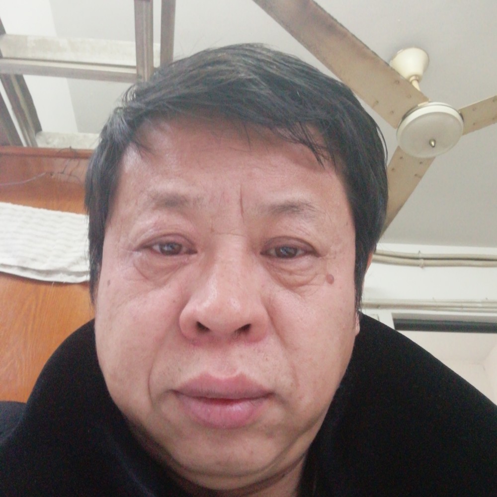 透彻就秋月的照片