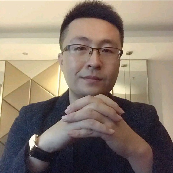 钢铁侠小强强的照片