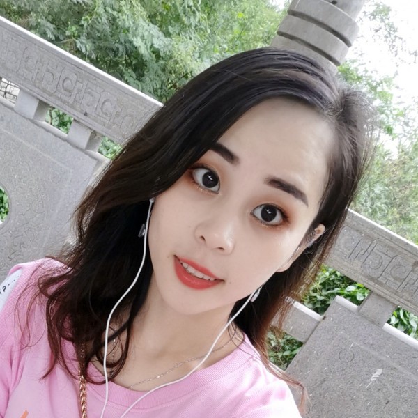 丫丫小美。的照片