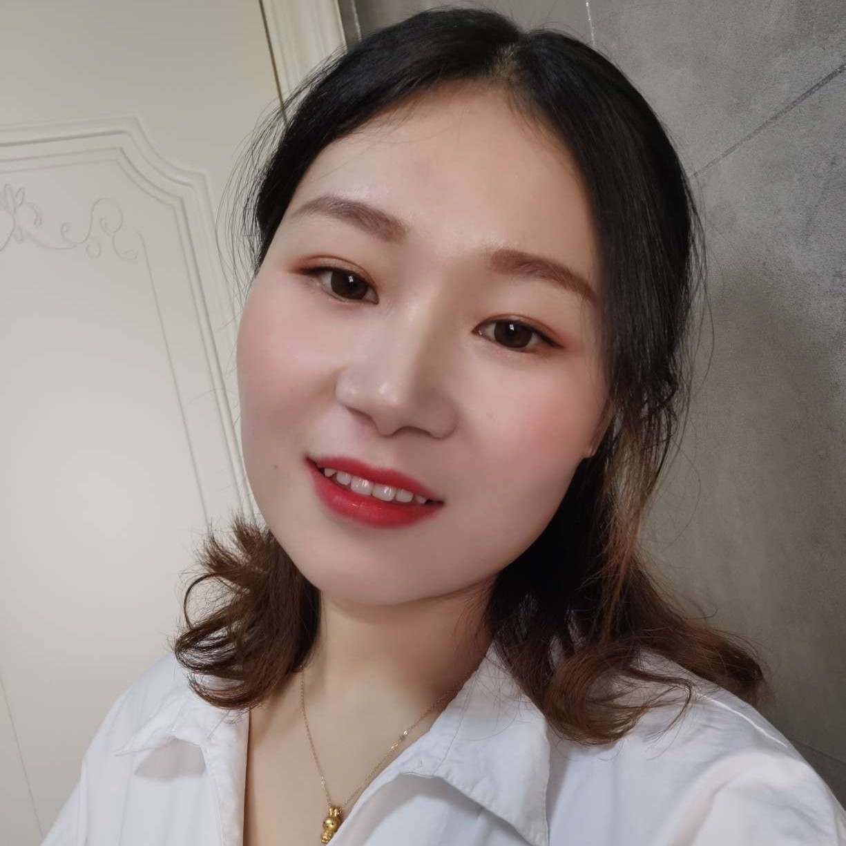 云朵倾心纯真的照片