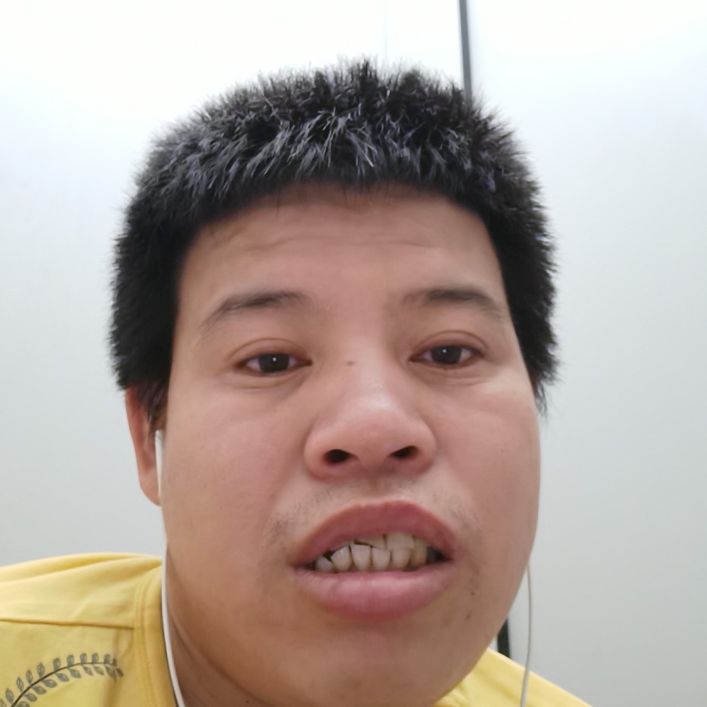 受伤浅吻化羽的照片