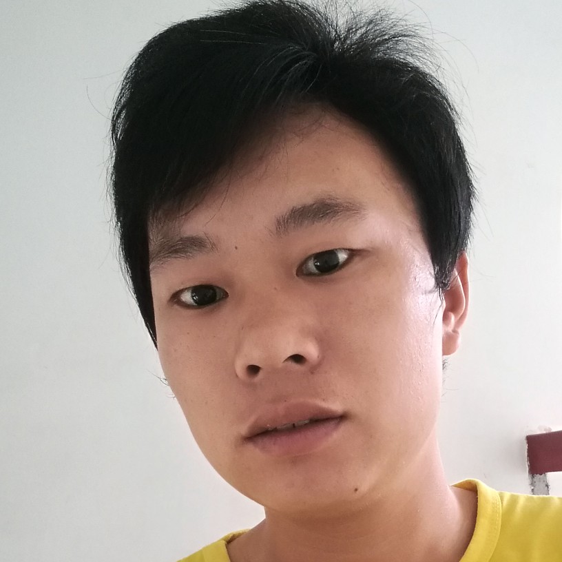 勤奋回首小甜瓜的照片