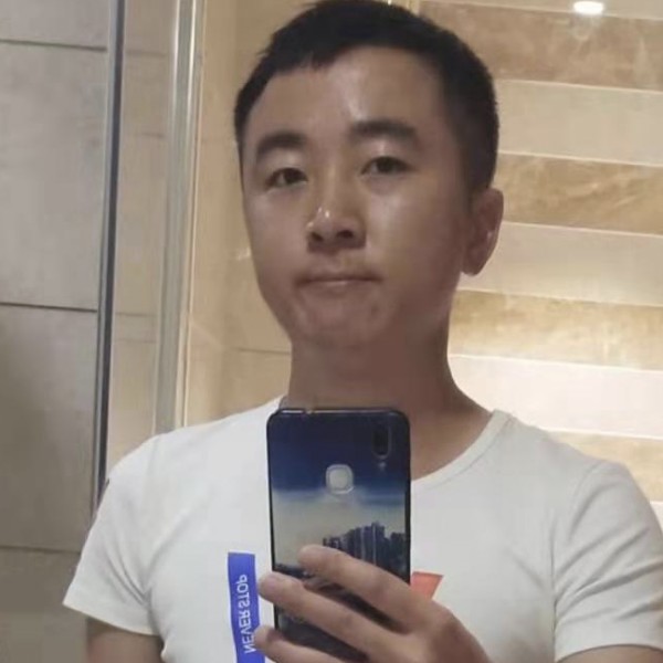 三生万物^L的照片