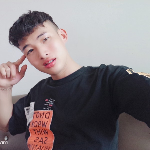 Ty.莫的照片