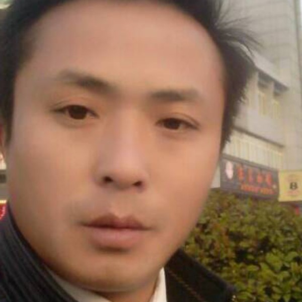 典雅回眸爱情的照片