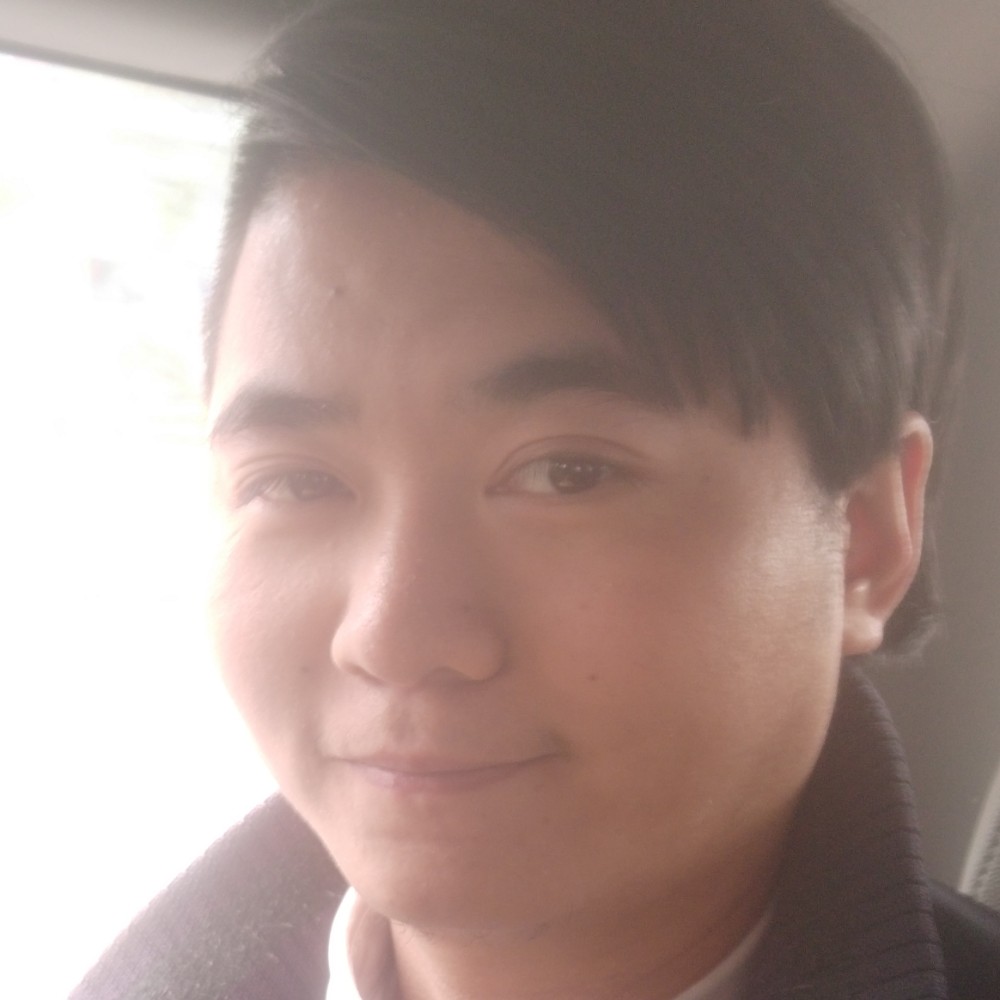 Alone黄的照片