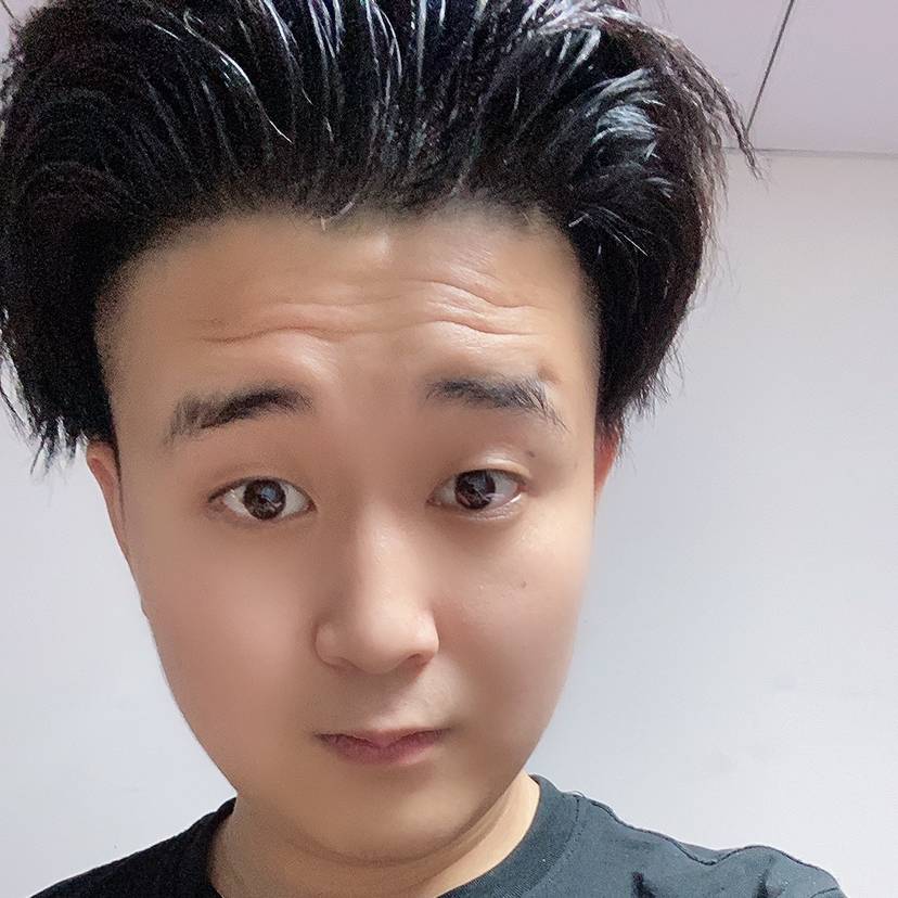凉城笑柔弱的照片