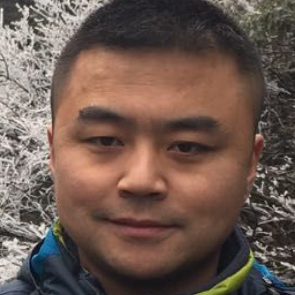 月亮笨笨的照片