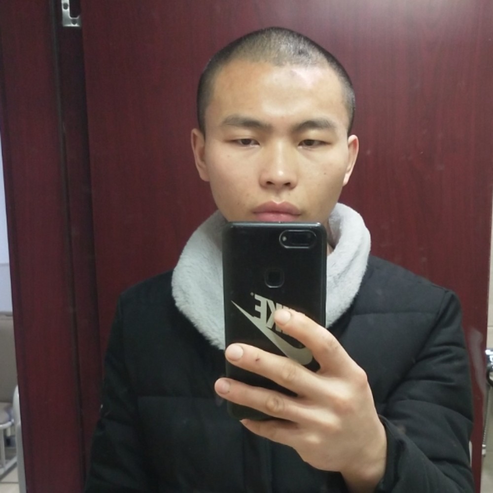 周二歪的照片